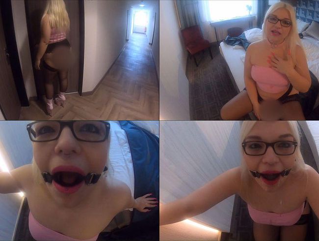 MariellaSun Porno Video: Bimbo skla*in ins Hotel bestellt!